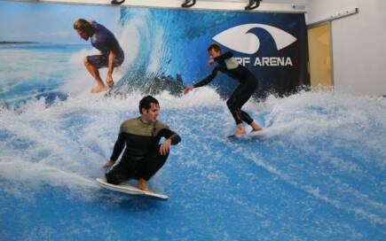 Rozlučka se svobodou v Surf Areně?